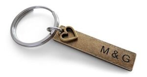 Custom Personalized Antique Bronze Keychain, Engraved Initials, Anniversary Gift, Husband Wife Key Chain, Boyfriend Girlfriend Gift, Customized Couples Keychain